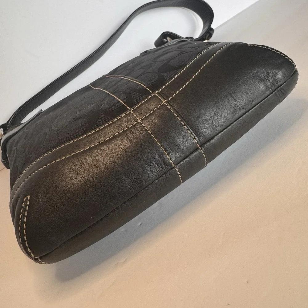 Coach Signature C Shoulder Bag Black Jacquard Leather Buckle Y2K Purse 3577